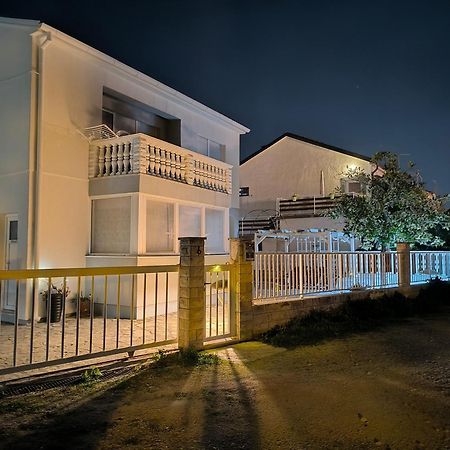 Diklo Beach Apartments Robert & Renata Zadar Exterior photo