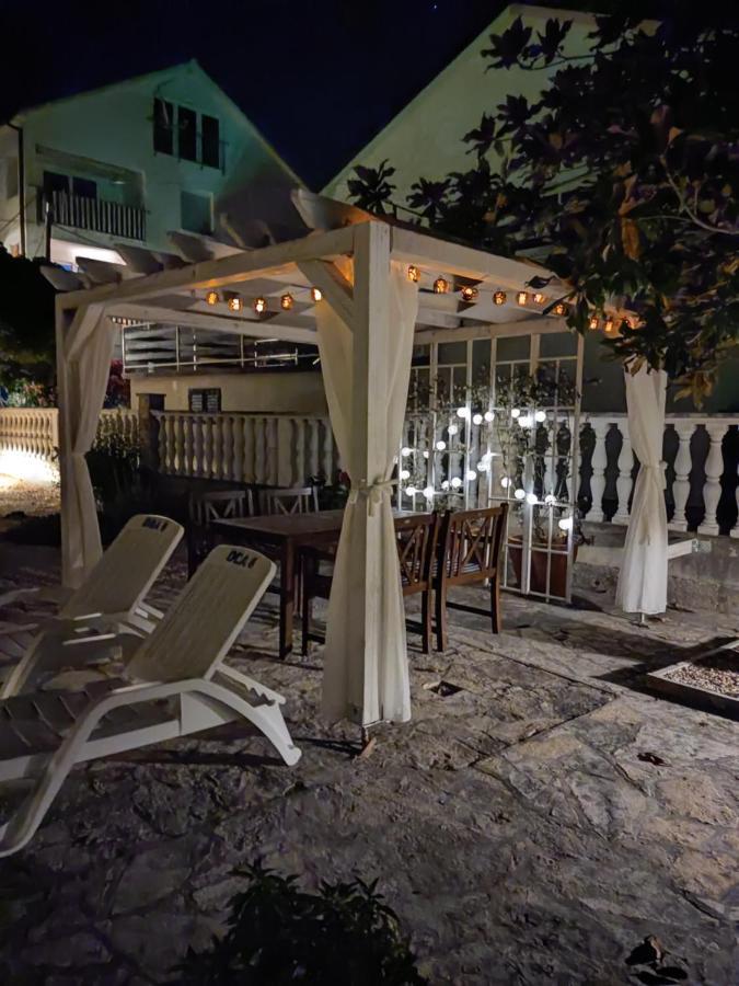 Diklo Beach Apartments Robert & Renata Zadar Exterior photo