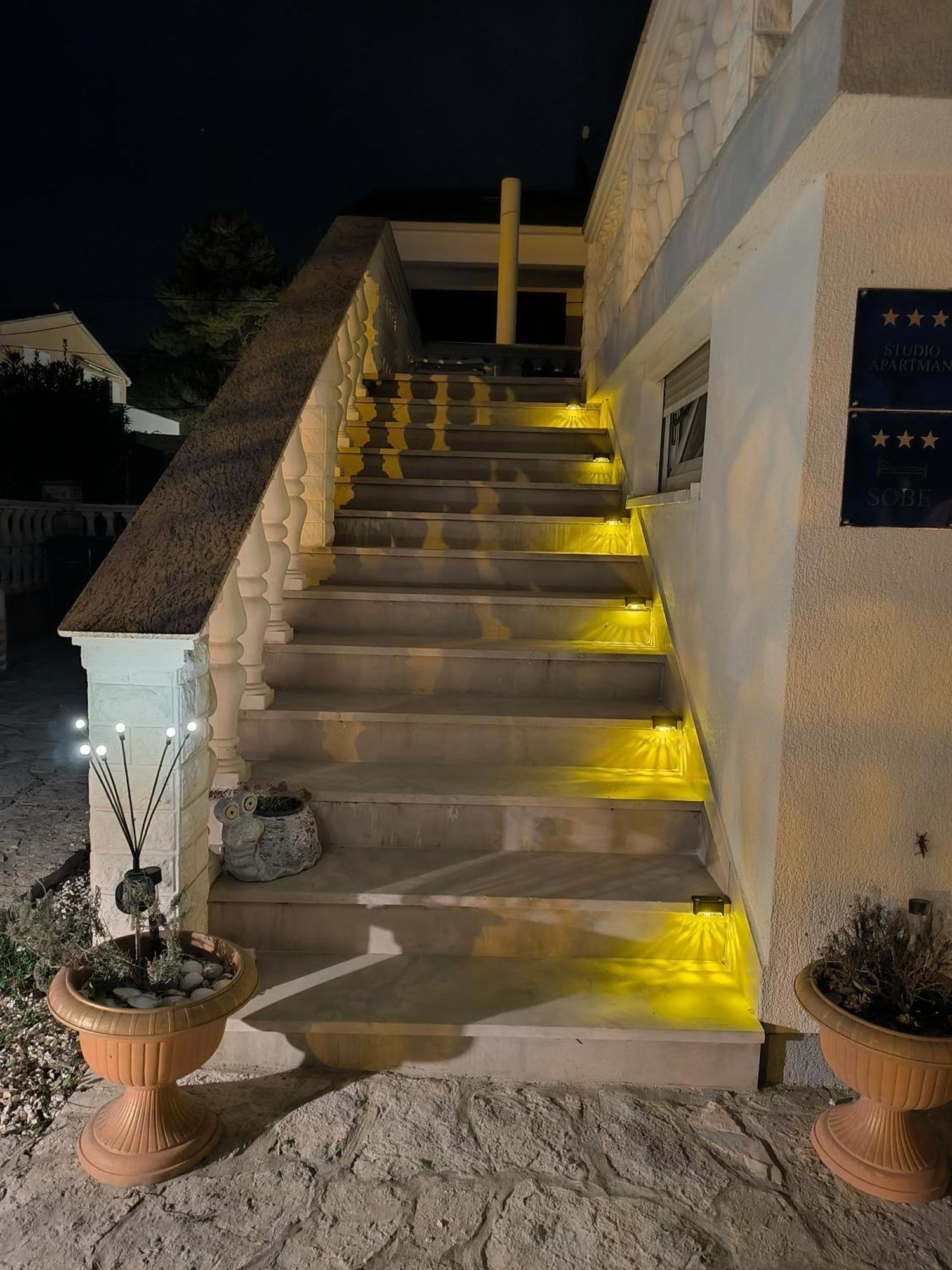 Diklo Beach Apartments Robert & Renata Zadar Exterior photo